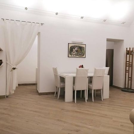 Molo 7 - Antesitum - Classic, Modern And Cozy Malgrate Εξωτερικό φωτογραφία